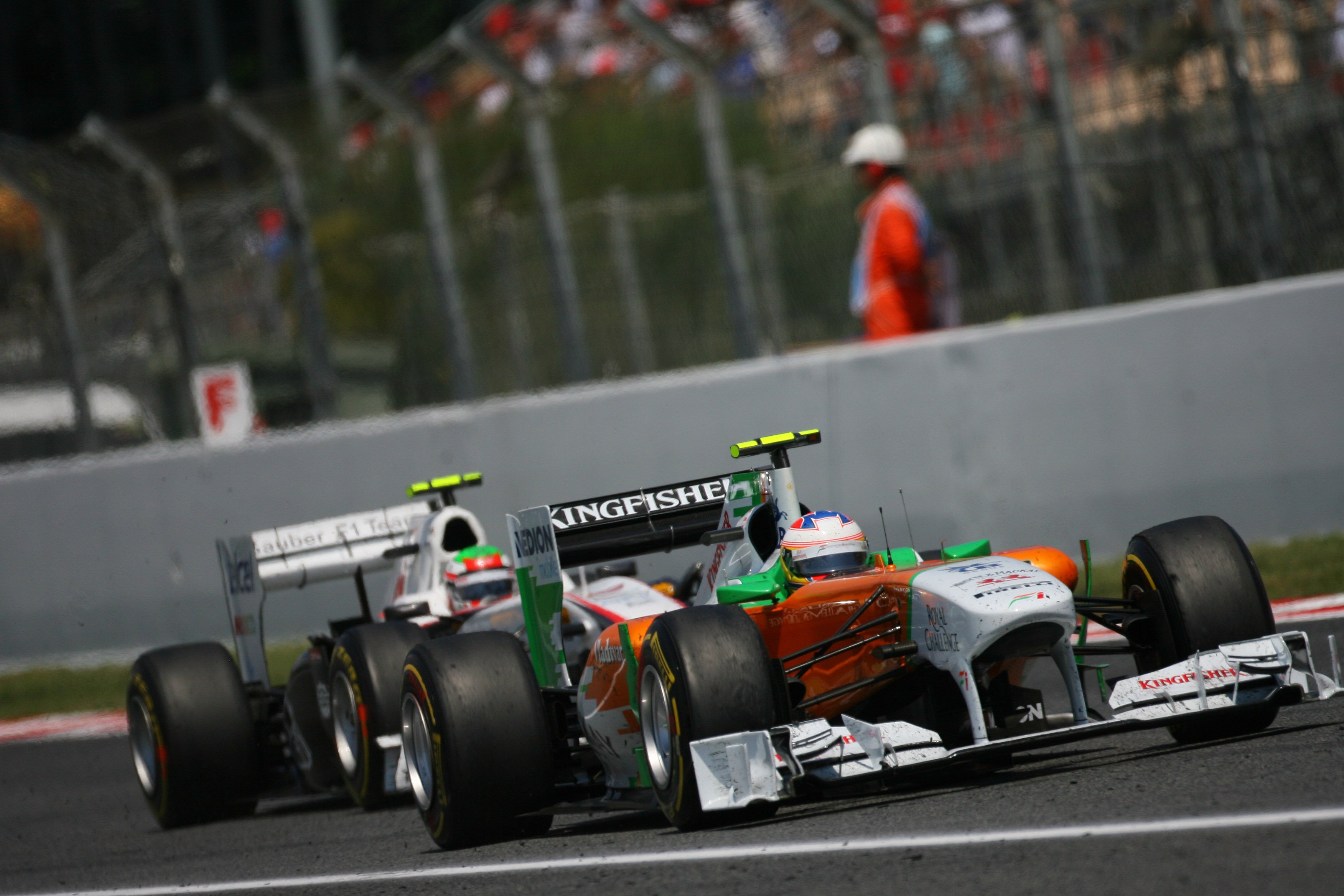 Force India mikt op finish in de toptien