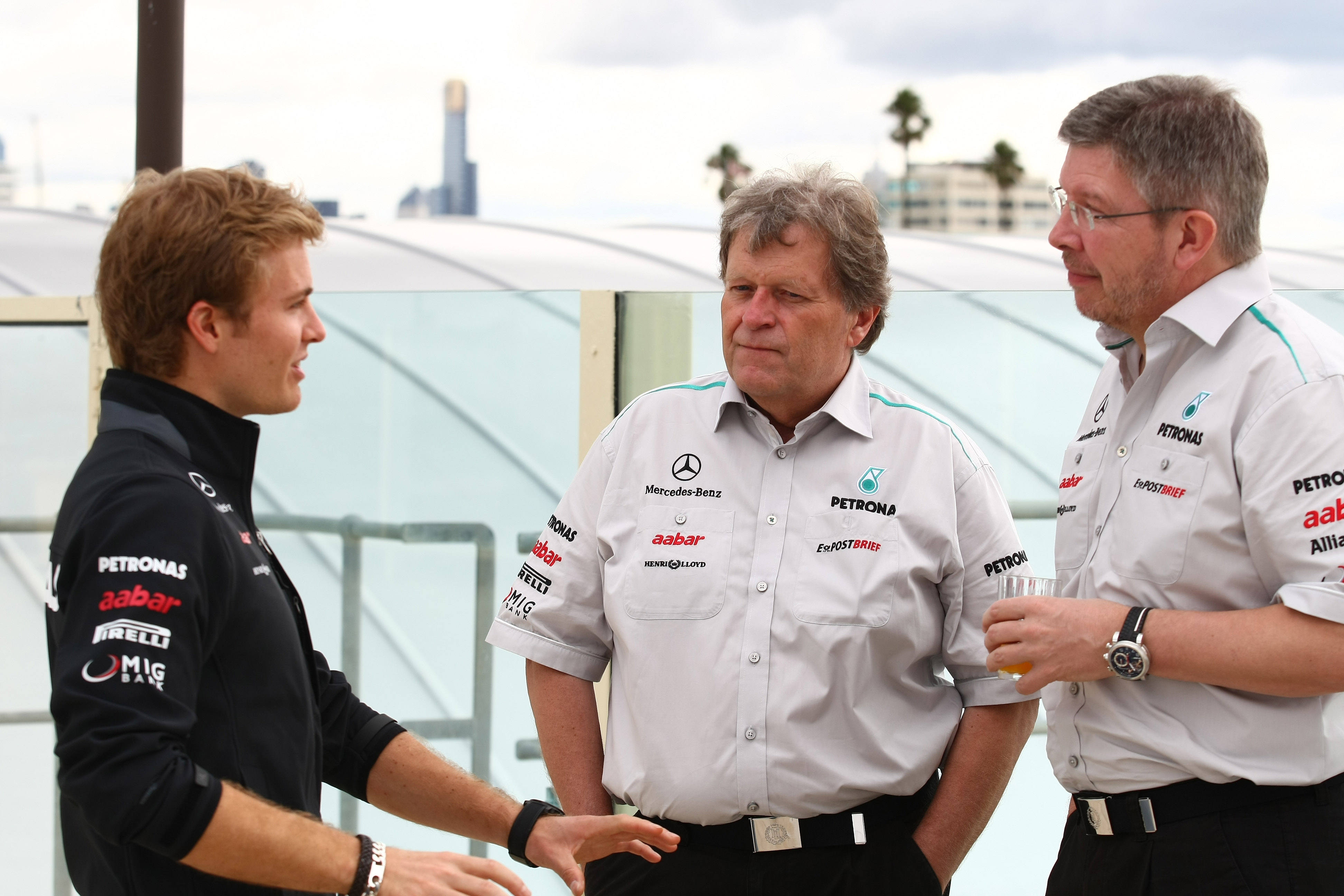 Haug lacht om speculatie over Rosberg en Ferrari