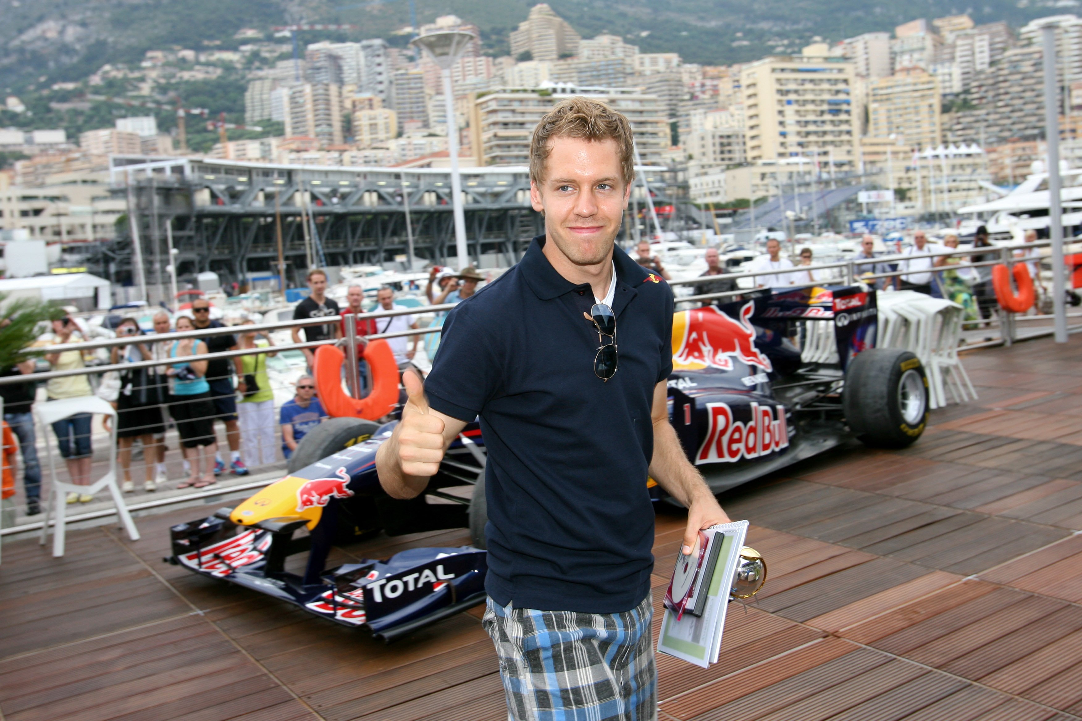 Vettel: ‘Het zou een eer zijn Monaco te winnen’