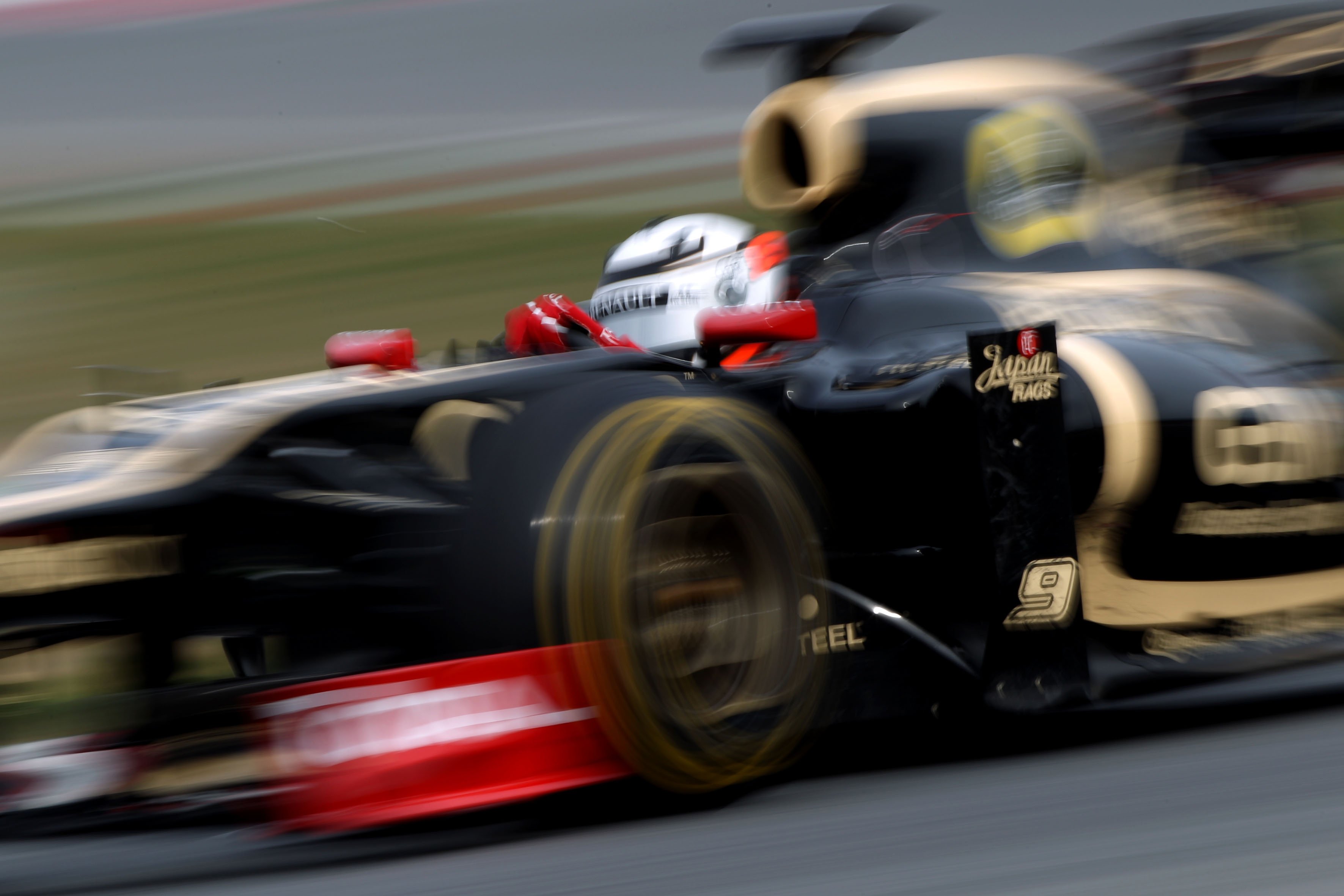 Boullier: ‘Lotus zit dichter bij de top’