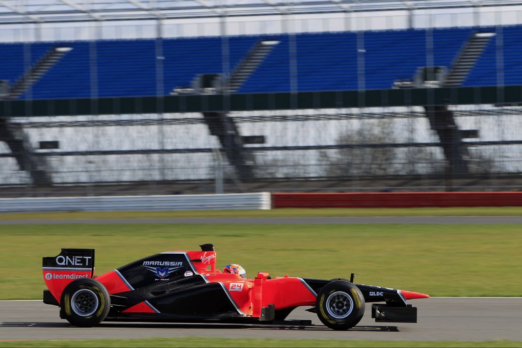 Marussia MR01 slaagt voor crashtest