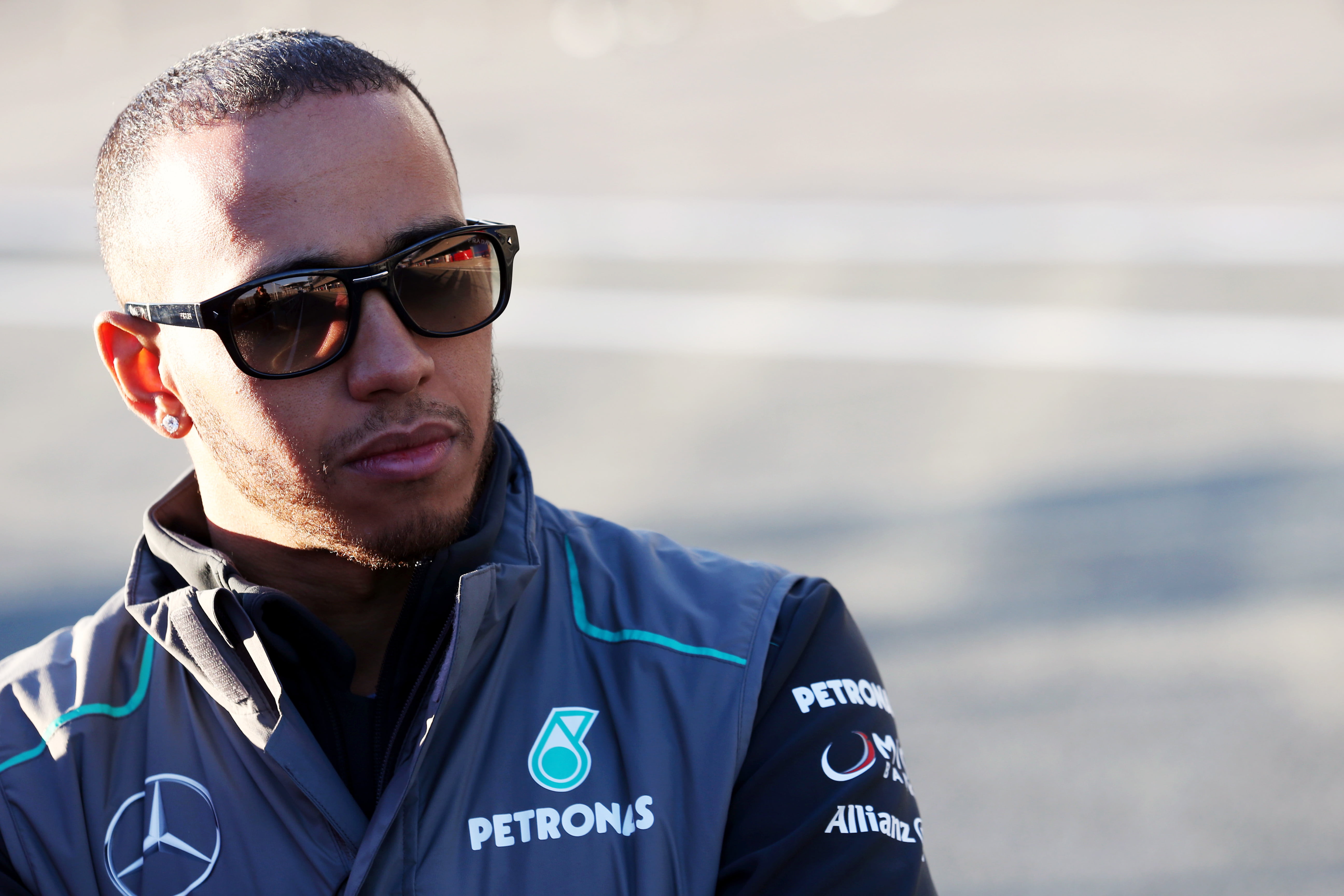 Hamilton: ‘Nog een lange weg te gaan’