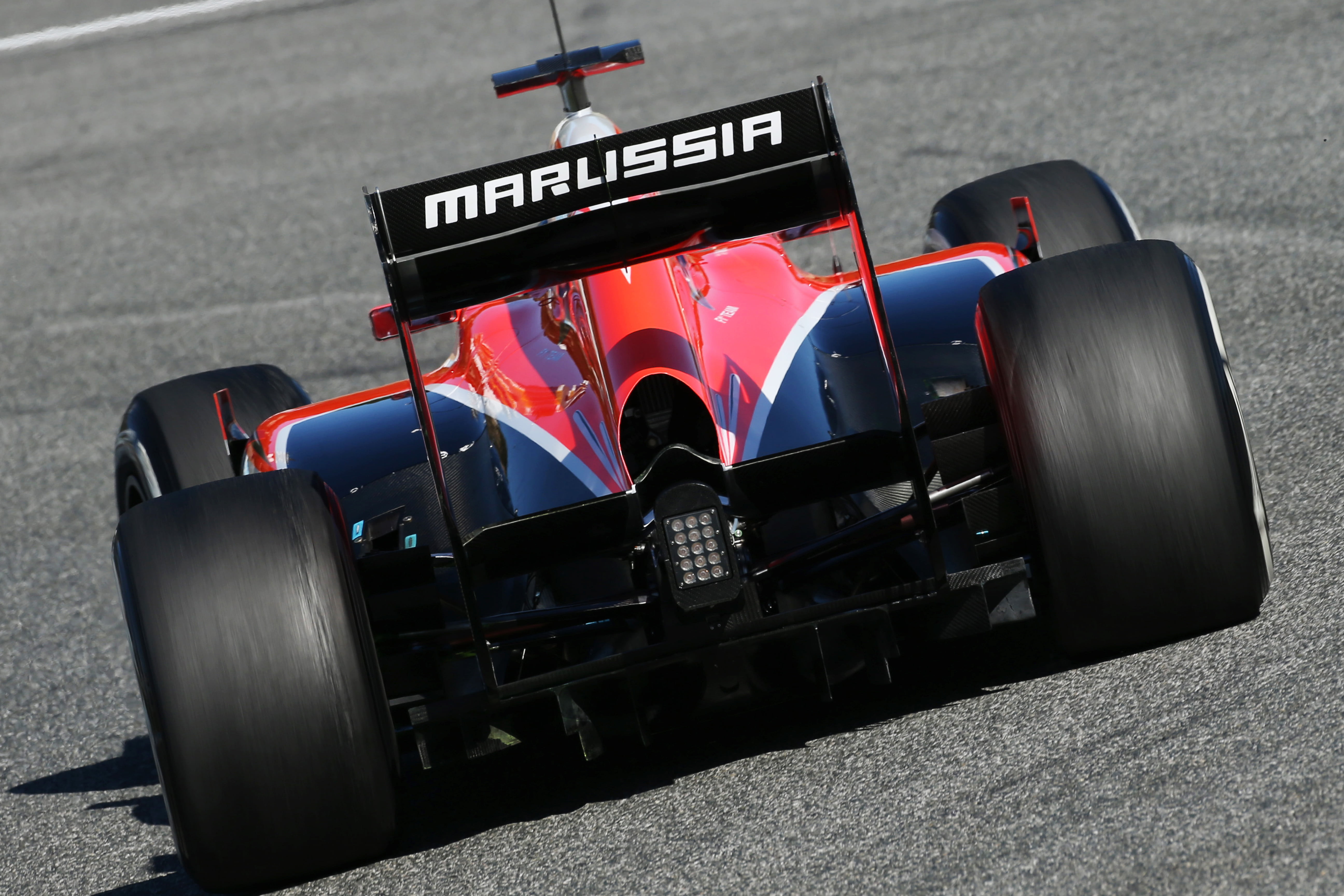 Marussia zoekt nieuwe motor voor 2014