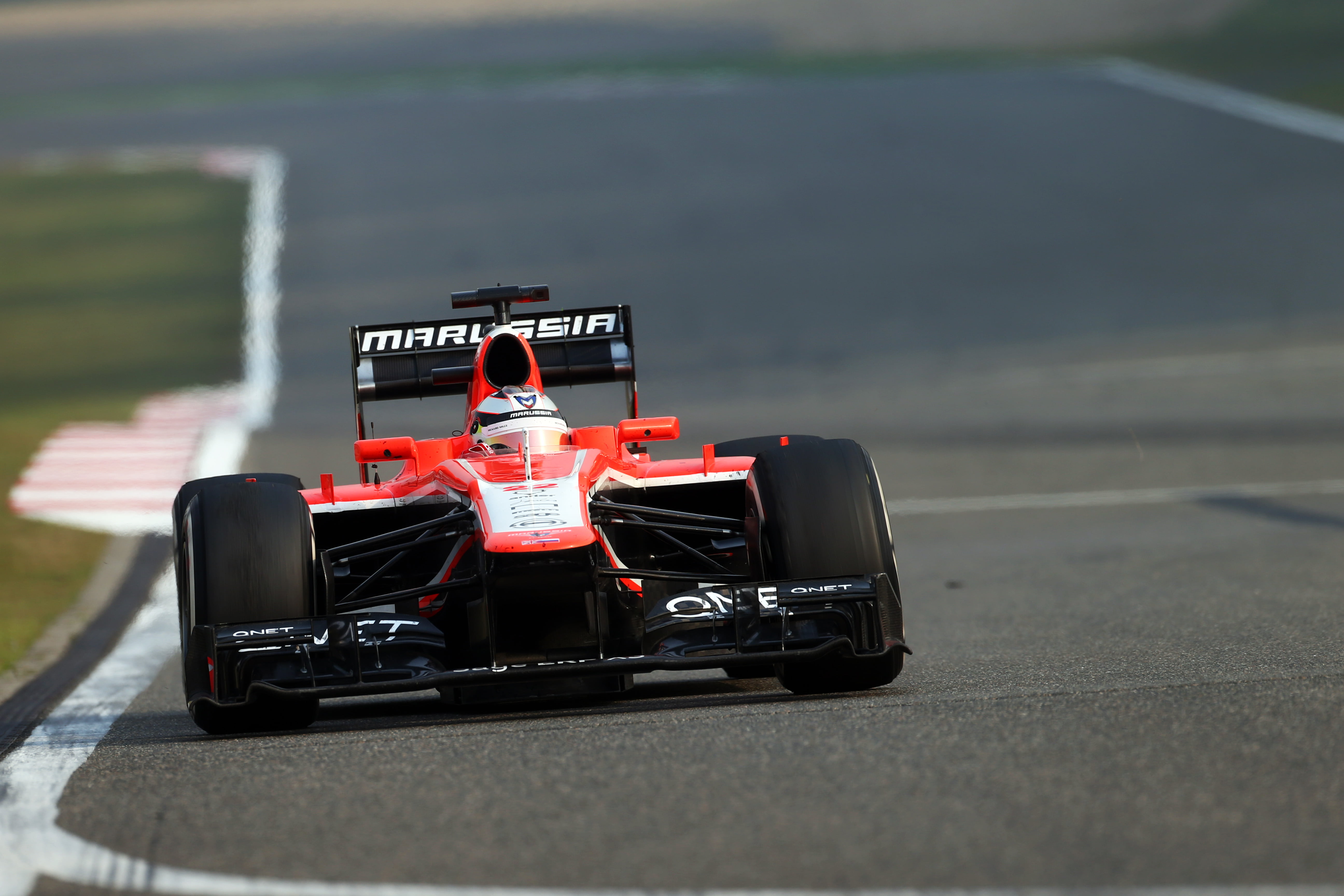 Marussia-coureurs genieten van degelijke race