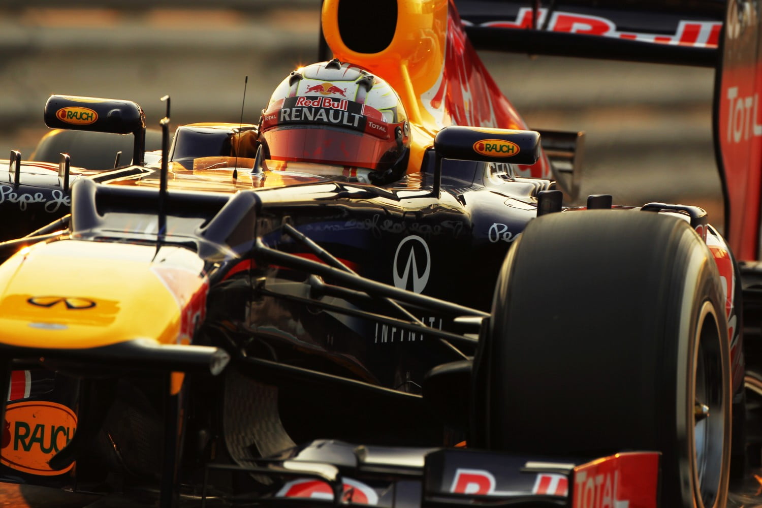 Формула коста. Red bull Racing Test.