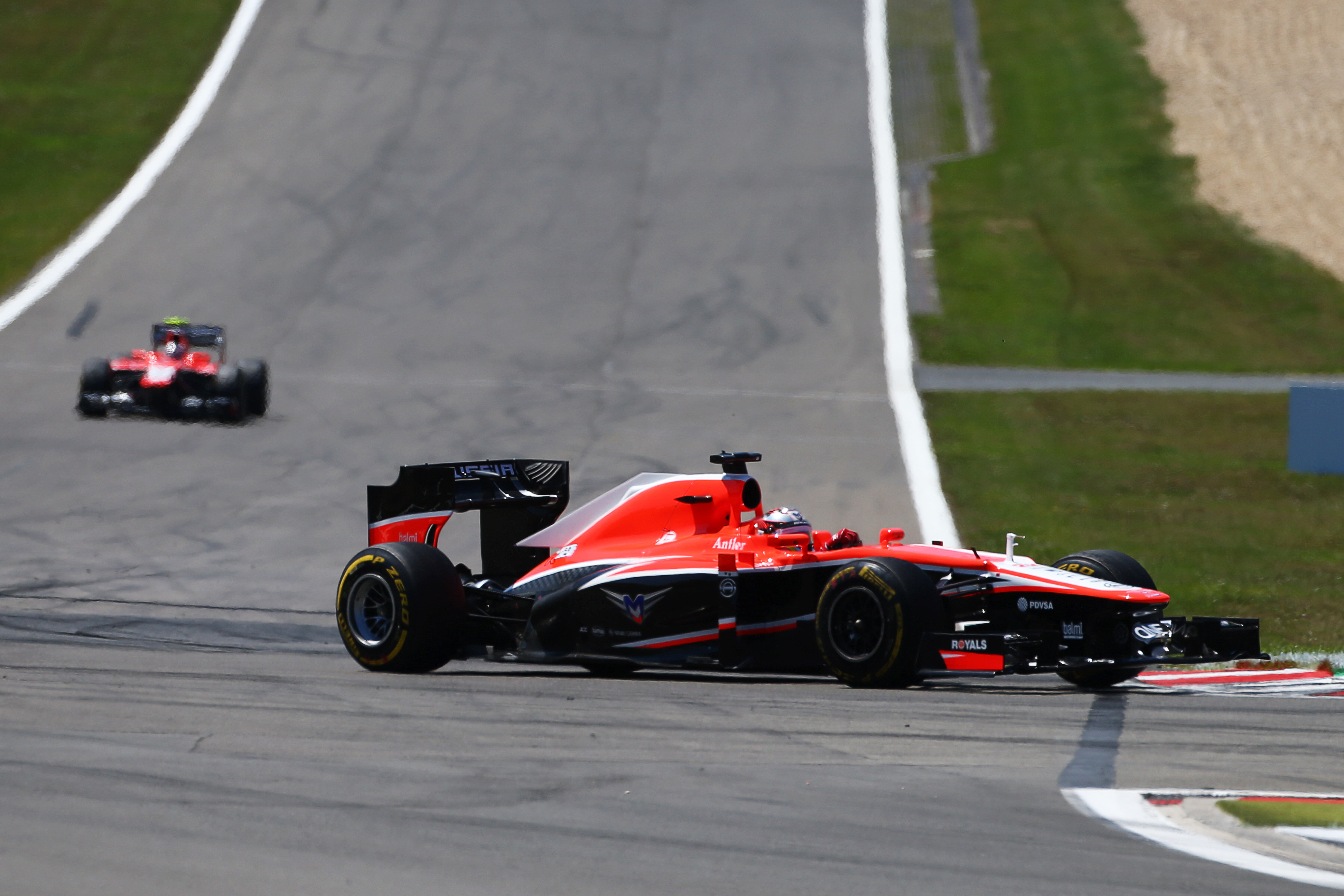 Jules Bianchi eindigt weekend vol pech naast de baan