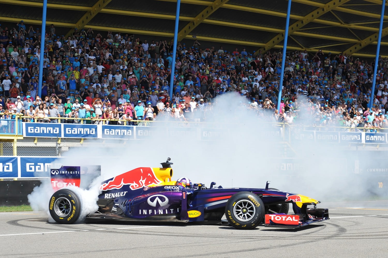 Red Bull publiekstrekker op Gamma Racing Day Formule1.nl