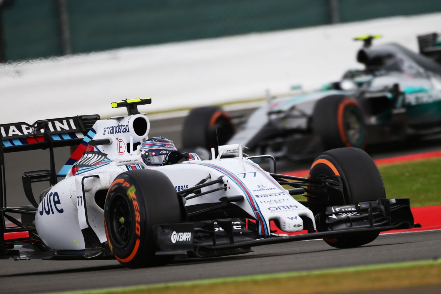 Silverstone England. Bottas 1 Inci yer foto.