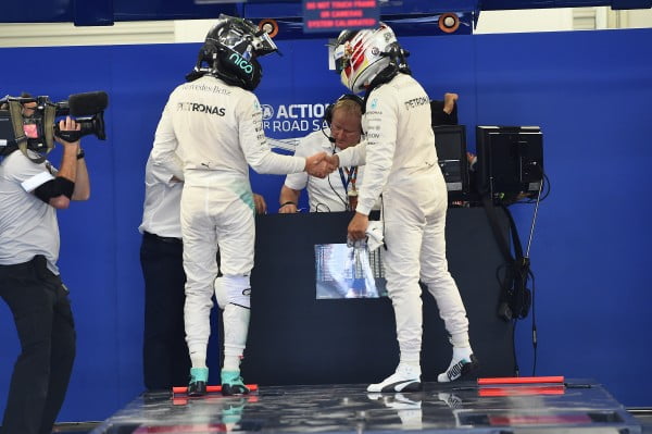 Lewis Hamilton (GBR) Mercedes AMG F1 and pole sitter Nico Rosberg (GER) Mercedes AMG F1 in Parc ferme at Formula One World Championship, Rd17, Mexican Grand Prix, Qualifying, Circuit Hermanos Rodriguez, Mexico City, Mexico, Saturday 31 October 2015. BEST IMAGE