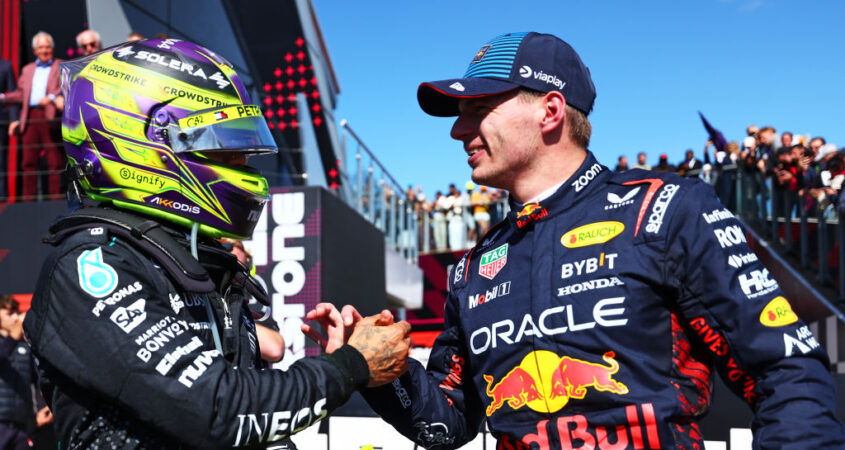 Max Verstappen en Lewis Hamilton