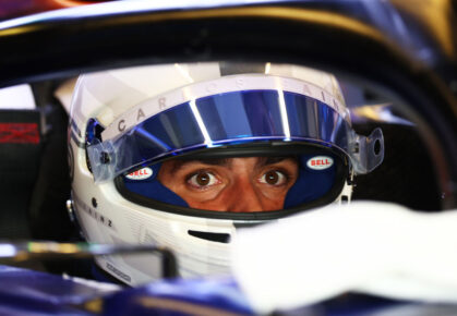 Carlos Sainz maakt eerste meters met Williams